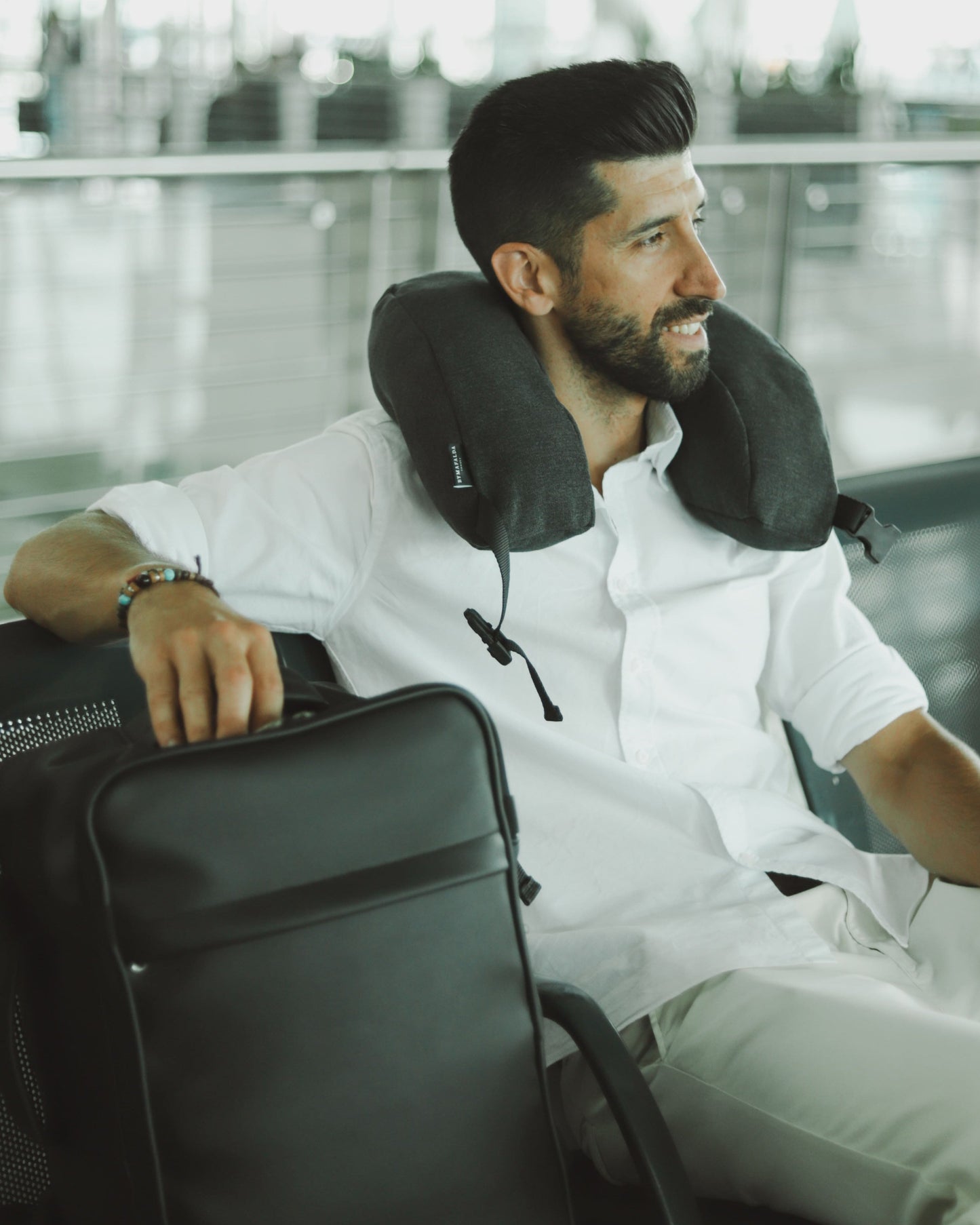 almofada travesseiro de pescoço de viagem com roupas, armazenamento, evite taxas extras de bagagem, itens essenciais para viagens, saco de viagem, sem enchimento