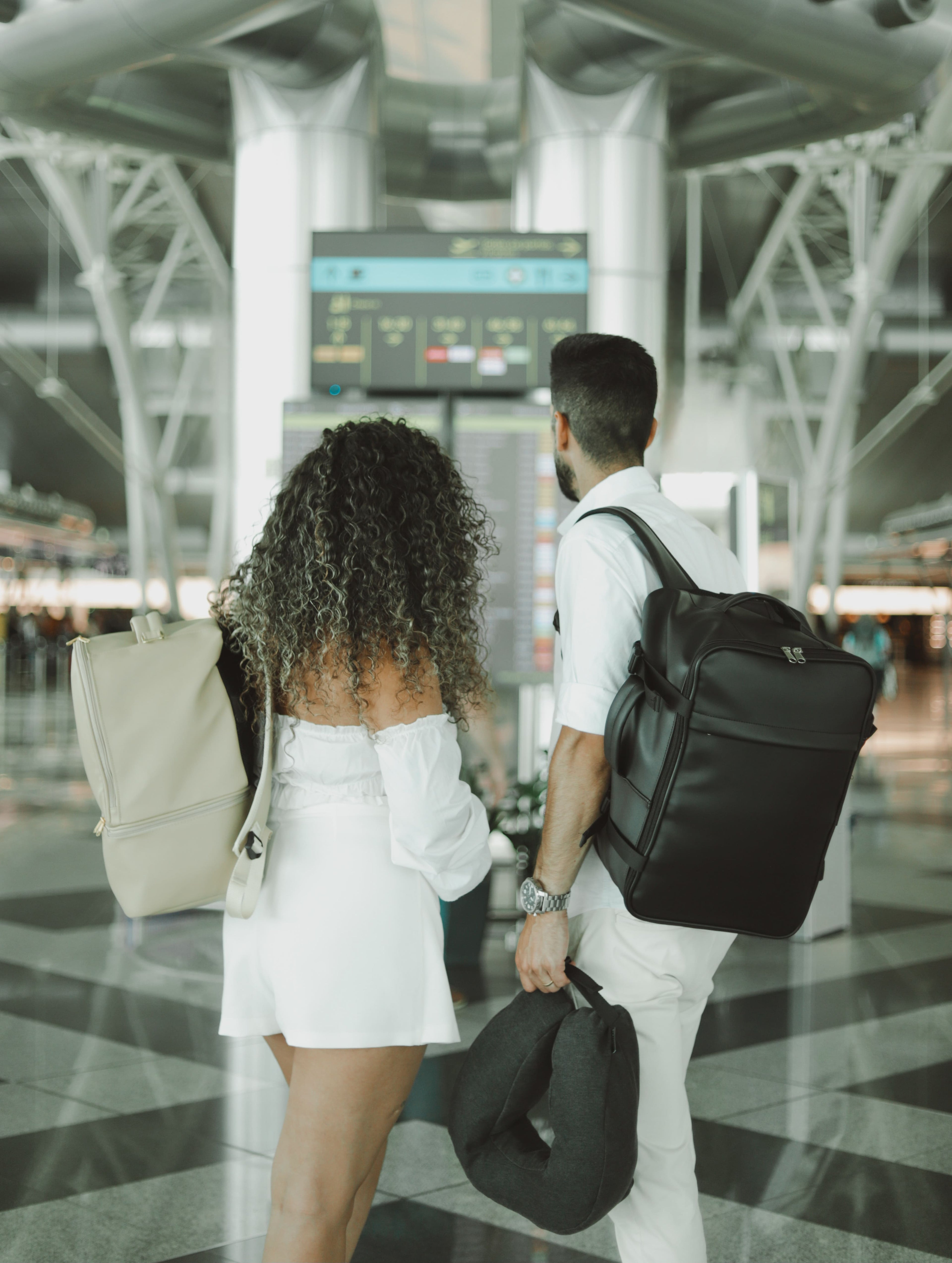 almofada travesseiro de pescoço de viagem com roupas, armazenamento, evite taxas extras de bagagem, itens essenciais para viagens, saco de viagem, sem enchimento