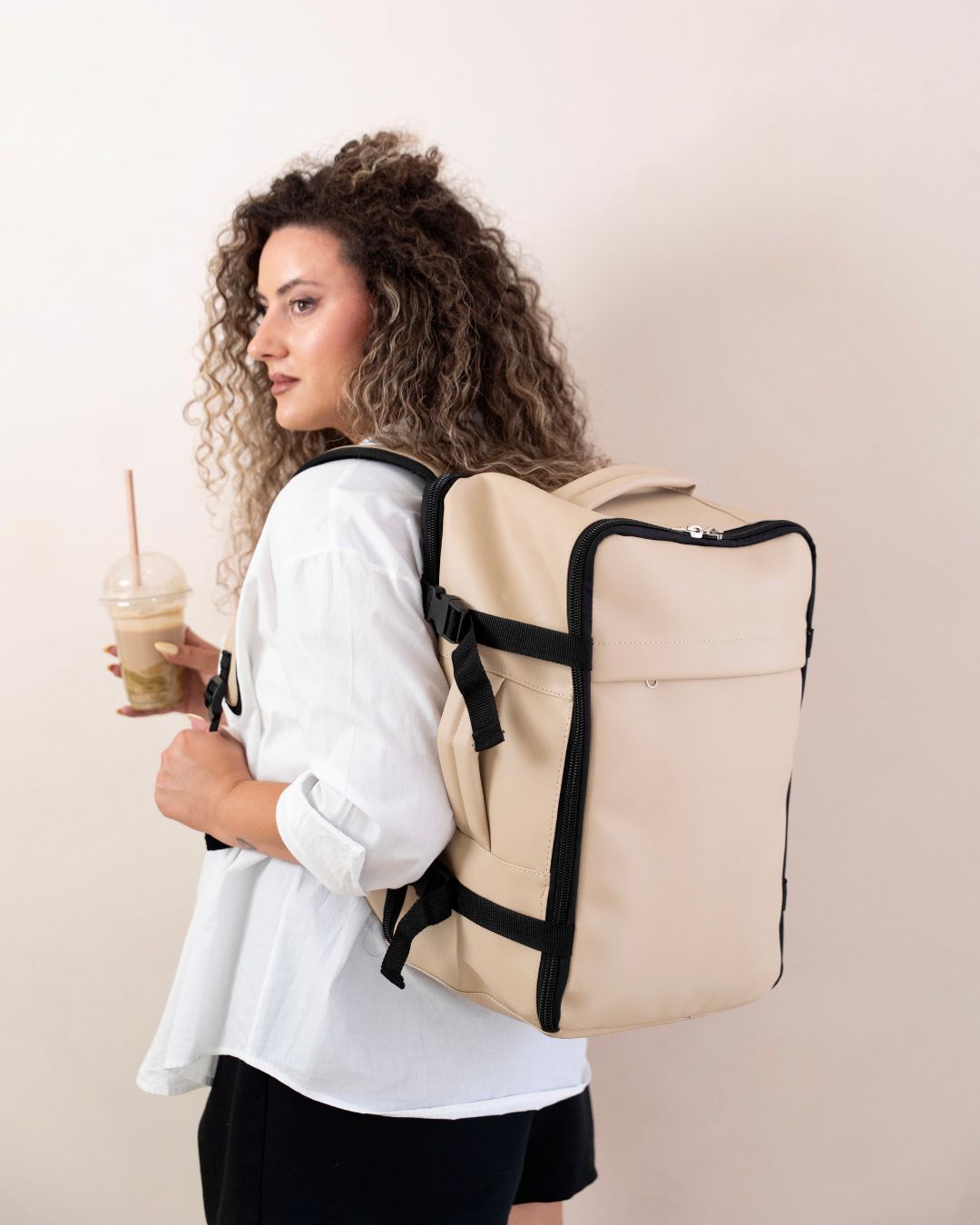 Explorer Vanilla Latte - Mochila de Viagem Cabin Size